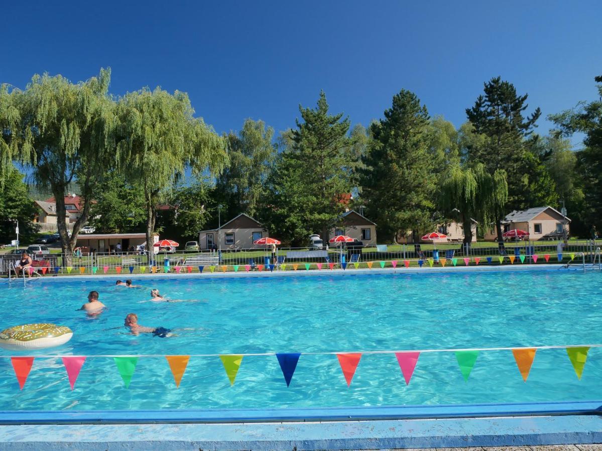 Camping Roznov Рожнов-под-Радгоштем Экстерьер фото